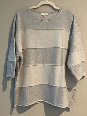 Easel Light Gray Striped Raw-Edge Sweatshirt - Small (oversized)